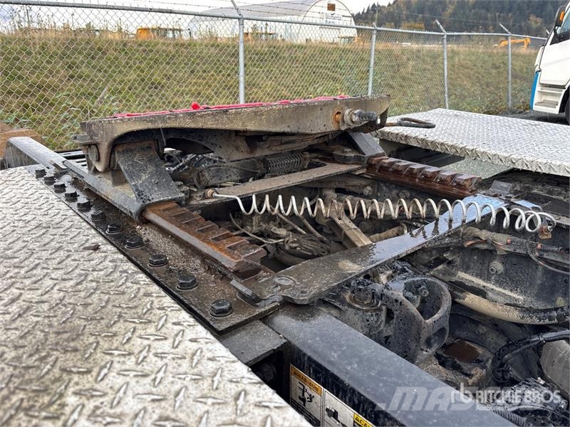 Kenworth T880 Sadulveokid