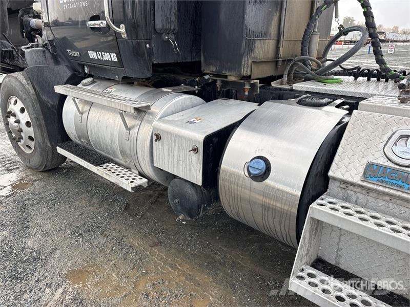 Kenworth T880 Sadulveokid