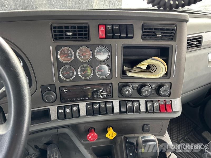 Kenworth T880 Sadulveokid