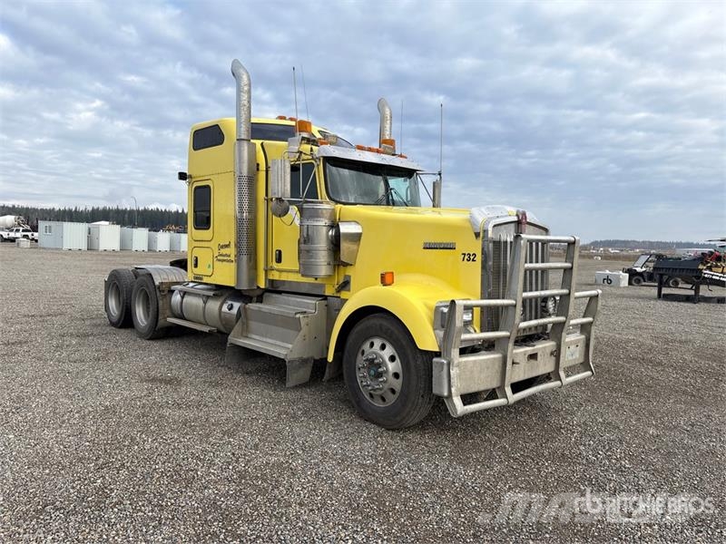 Kenworth W900 Sattelzugmaschinen