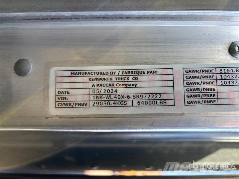 Kenworth W900 Tractor Units