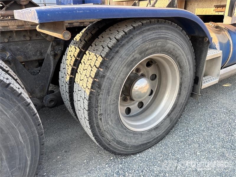 Kenworth W900 Motrici e Trattori Stradali