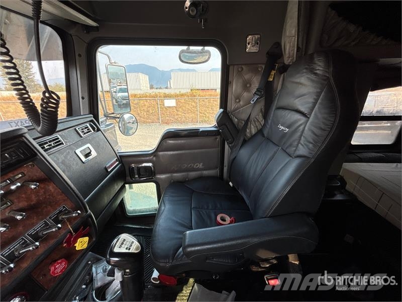 Kenworth W900 Motrici e Trattori Stradali