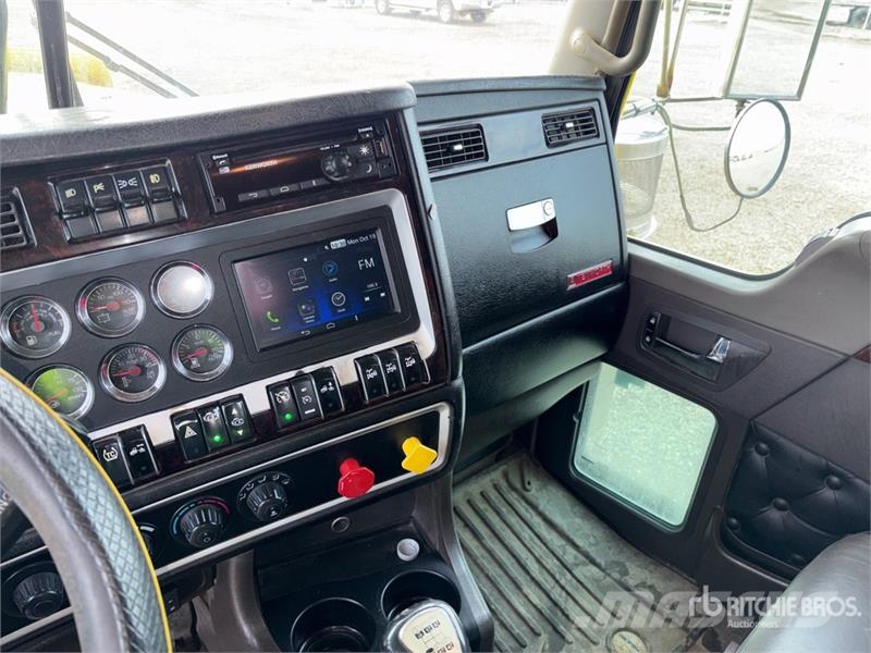 Kenworth W900 Sattelzugmaschinen