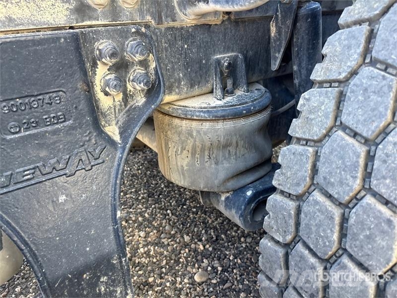 Kenworth W900 Tractor Units