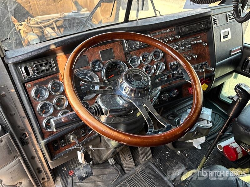 Kenworth W900 Motrici e Trattori Stradali