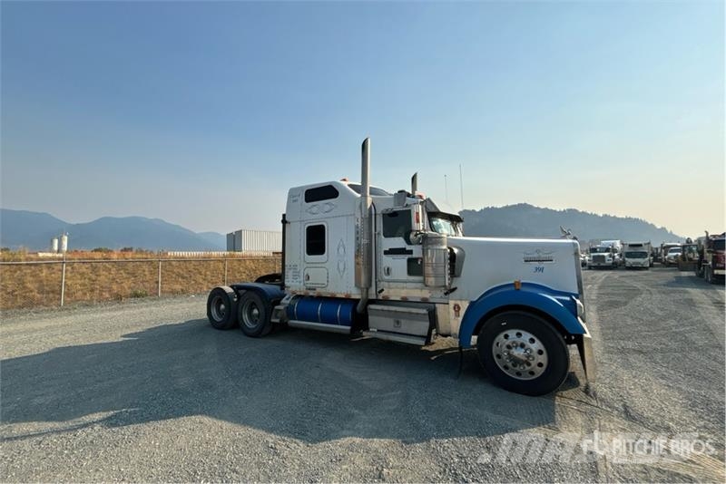 Kenworth W900 Motrici e Trattori Stradali