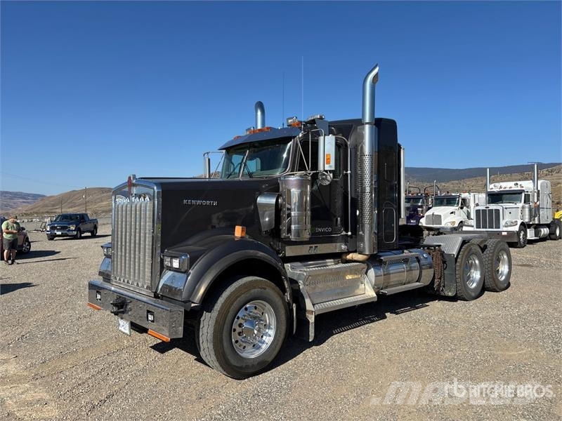 Kenworth W900 Tractor Units