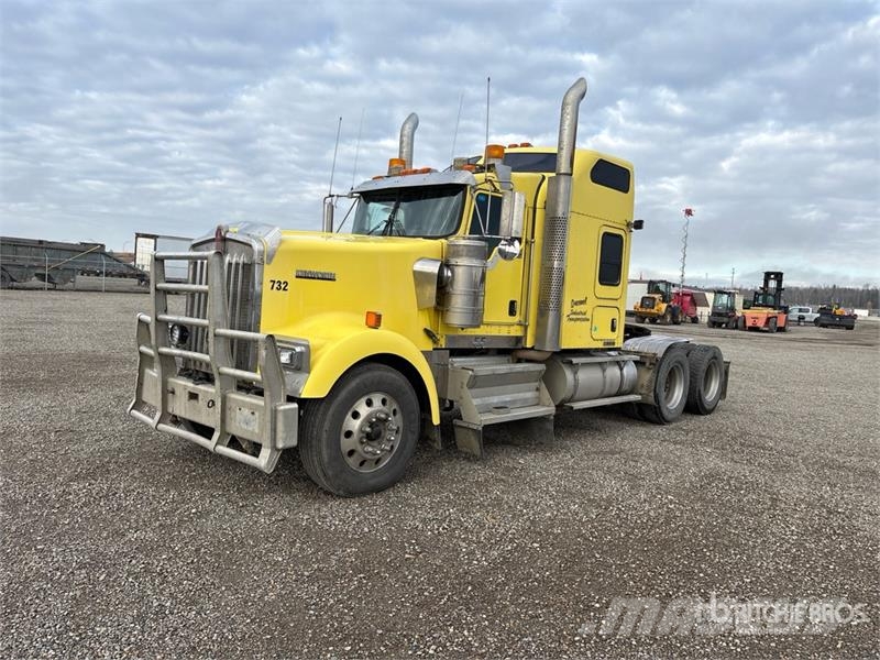 Kenworth W900 Sattelzugmaschinen