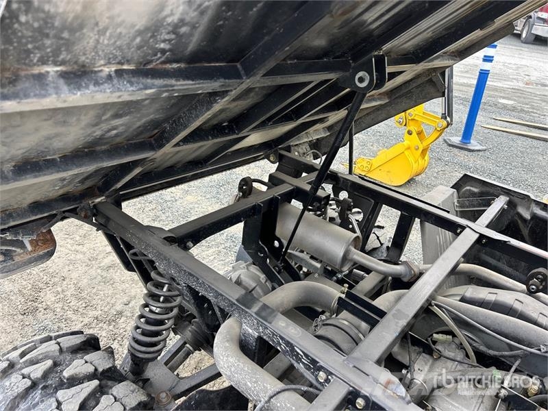 Kioti K9 2400GW 4x4 Utility Vehicle Pomoćne mašine