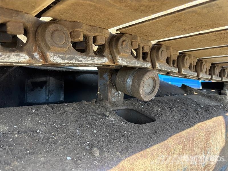 Kobelco SK70SR-1E Tracked Excavator Гусеничні екскаватори
