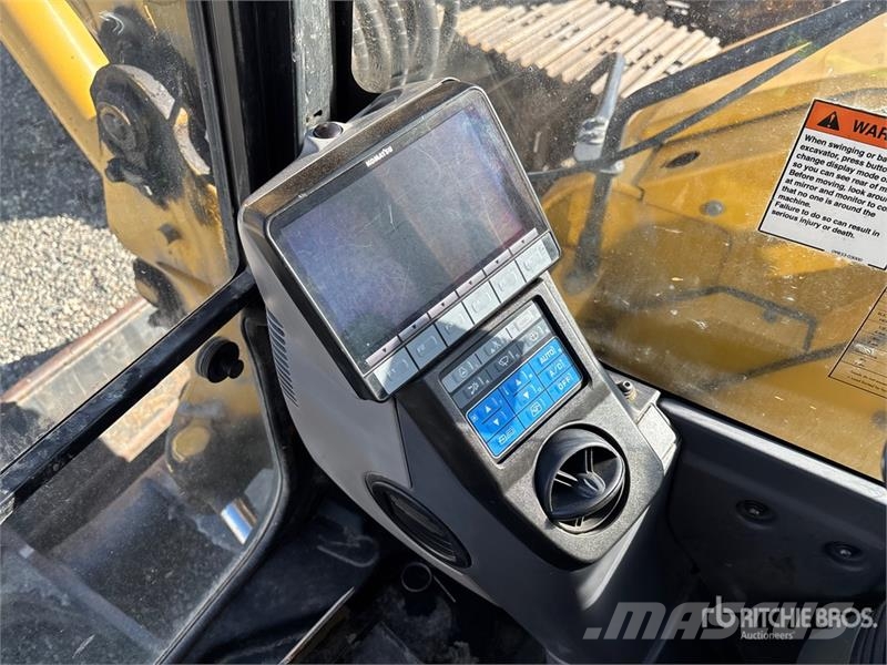Komatsu 200LC-3 Kāpurķēžu ekskavatori