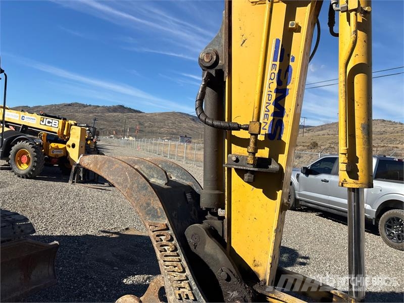 Komatsu 200LC-3 Kāpurķēžu ekskavatori