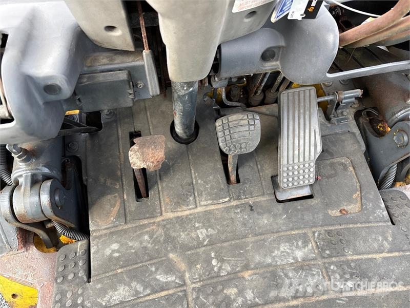 Komatsu E025-14 5000 lb Cushion Tire Forklift Heftrucks overige