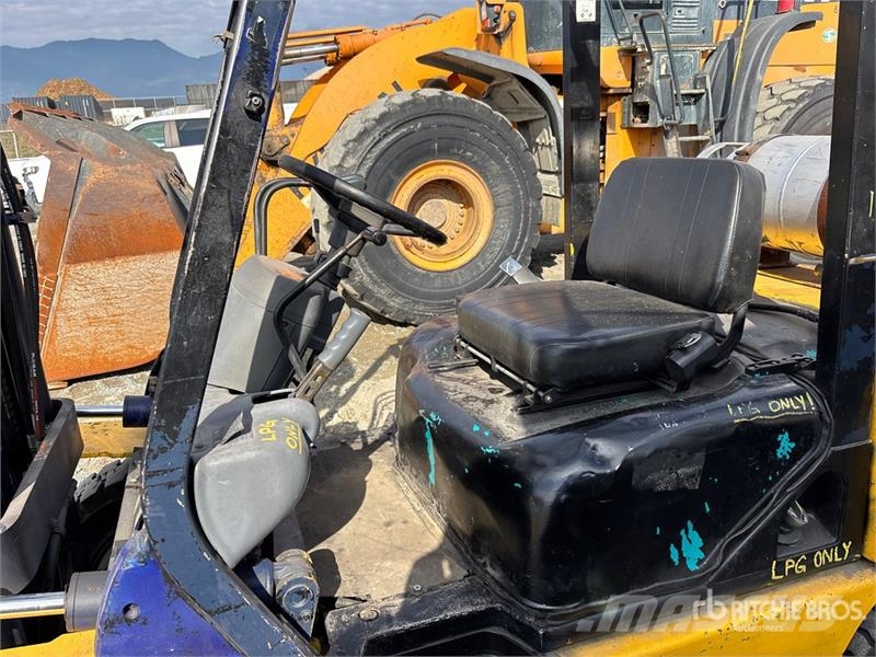 Komatsu FG25C-12 Targoncák-Egyéb