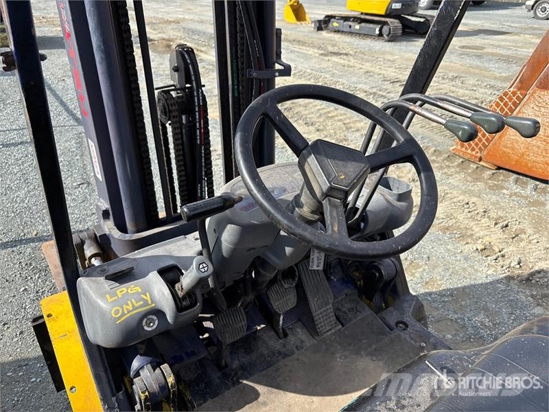 Komatsu FG25C-12 Targoncák-Egyéb