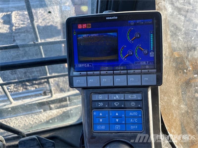 Komatsu PC390-11 Tracked Excavator Crawler excavators