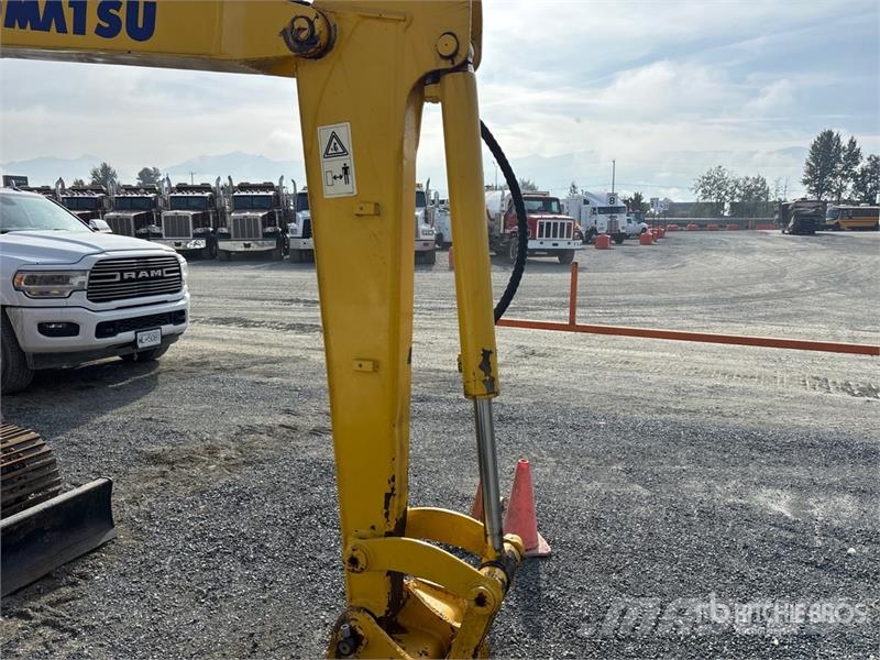 Komatsu PC40MR-2 حفارات صغيرة أقل من 7 طن (حفارات صغيرة)