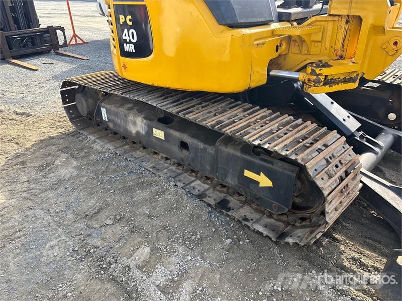 Komatsu PC40MR-2 حفارات صغيرة أقل من 7 طن (حفارات صغيرة)