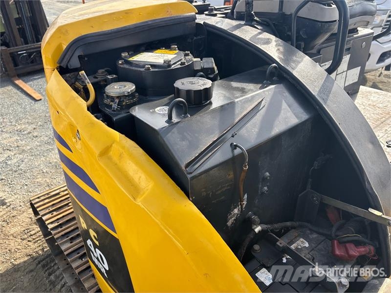 Komatsu PC40MR-2 Tracked Excavator Bagri goseničarji