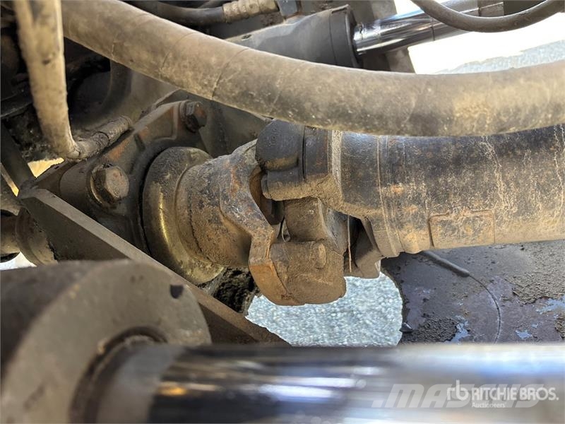 Komatsu WA450-5L Wheel Loader Chargeuse sur pneus