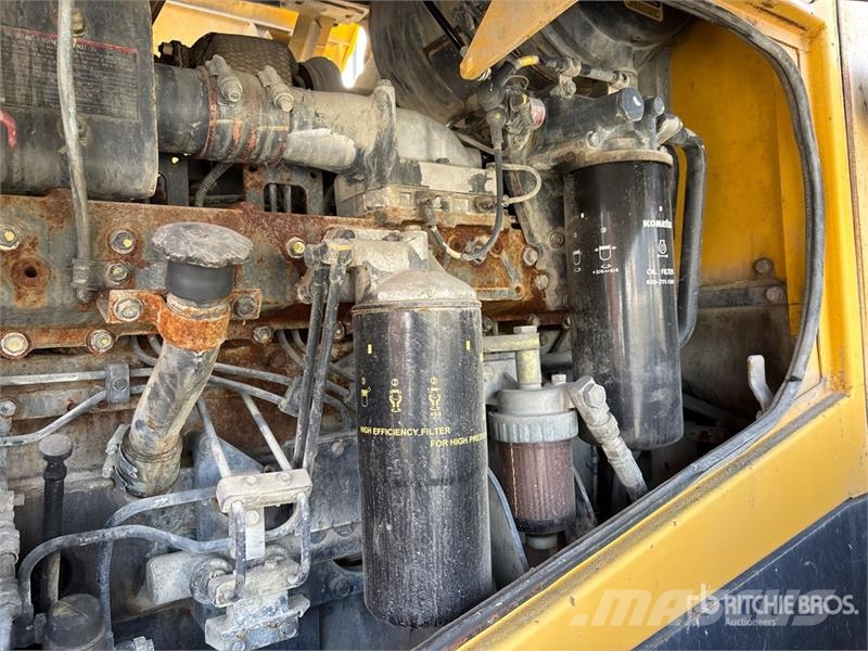 Komatsu WA450-5L Wheel Loader Chargeuse sur pneus