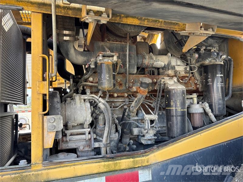 Komatsu WA450-5L Wheel Loader Chargeuse sur pneus