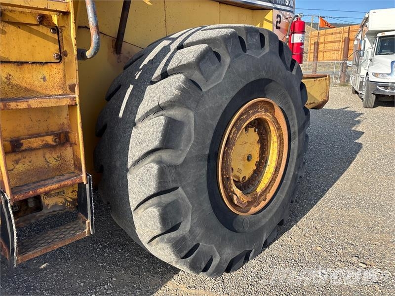 Komatsu WA500-3 Utovarivači na kotačima