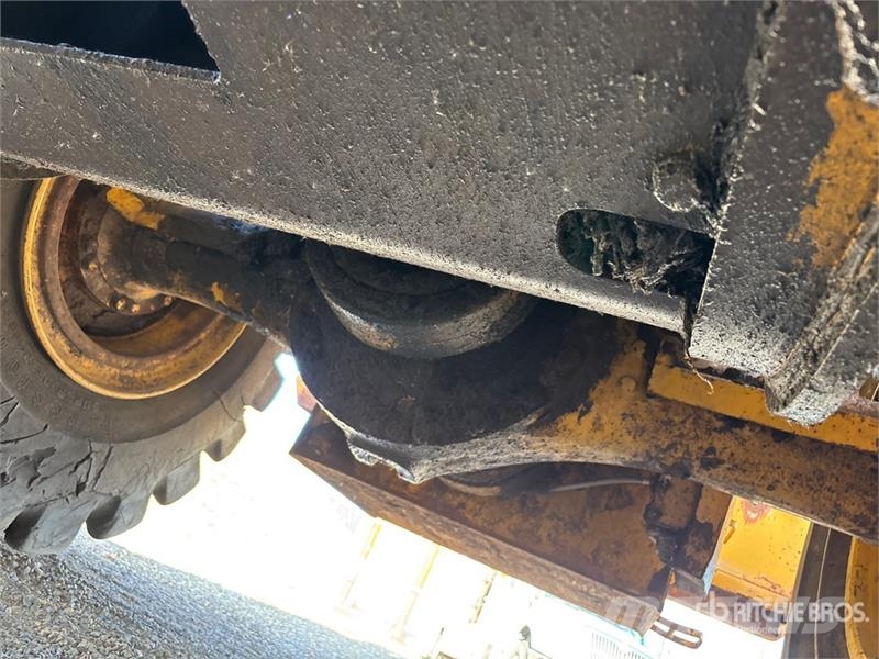 Komatsu WA500-3 Utovarivači na kotačima