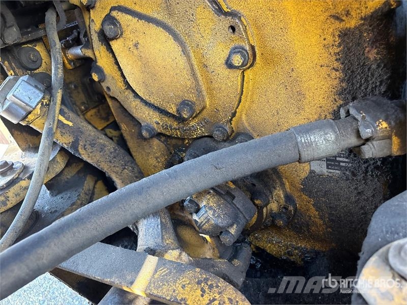 Komatsu WA500-3 Utovarivači na kotačima