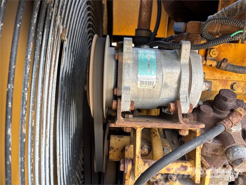 Komatsu WA500-3 Utovarivači na kotačima