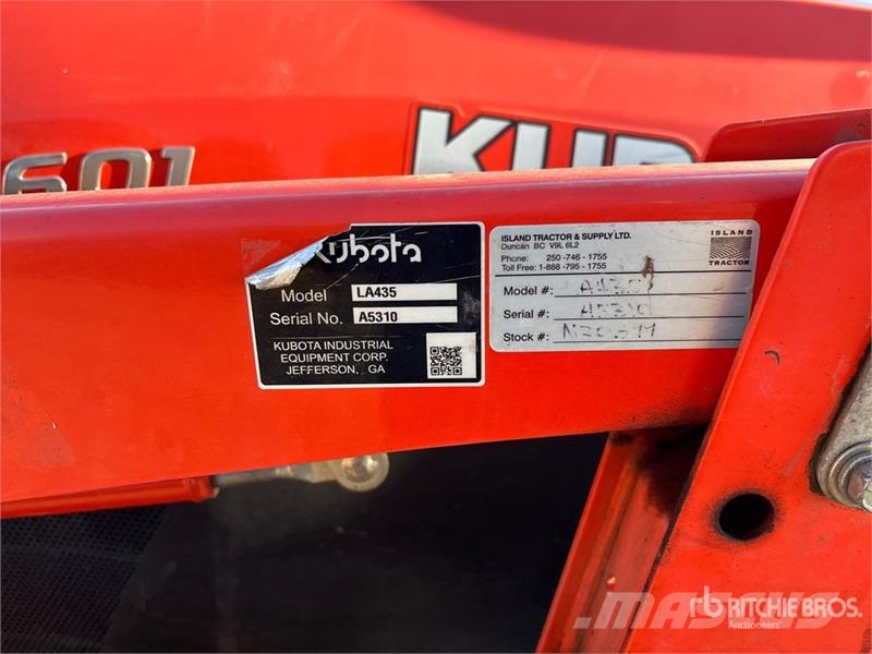 Kubota B2601HSD Manji traktori