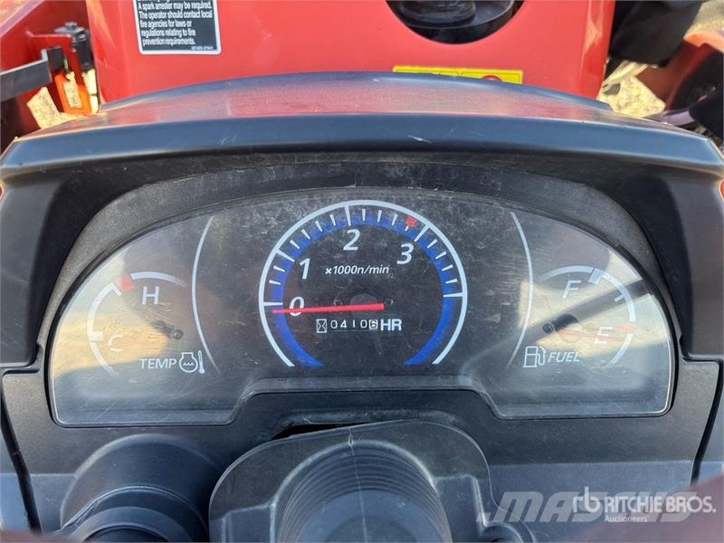 Kubota B2601HSD Compact tractors