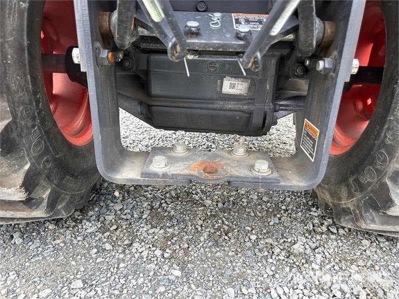 Kubota BX2380 4WD Utility Tractor Manji traktori