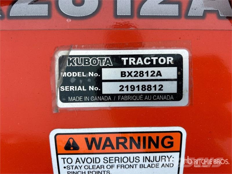 Kubota BX2380 4WD Utility Tractor Manji traktori