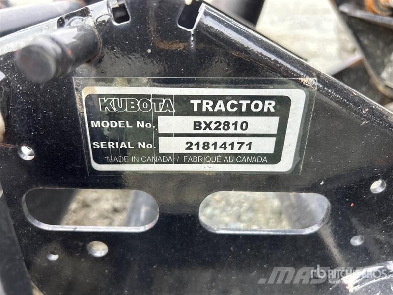 Kubota BX2380 4WD Utility Tractor Manji traktori