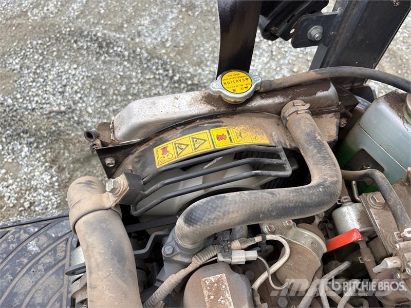 Kubota K008-3 Mini kotrók < 7t