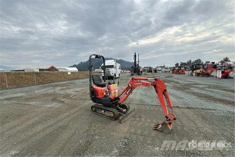 Kubota K008-3 Mini kotrók < 7t