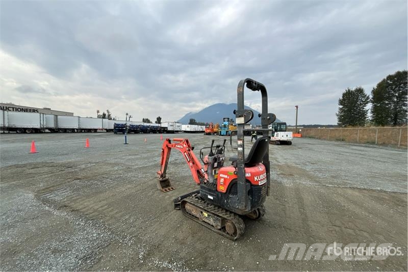 Kubota K008-3 Mini kotrók < 7t