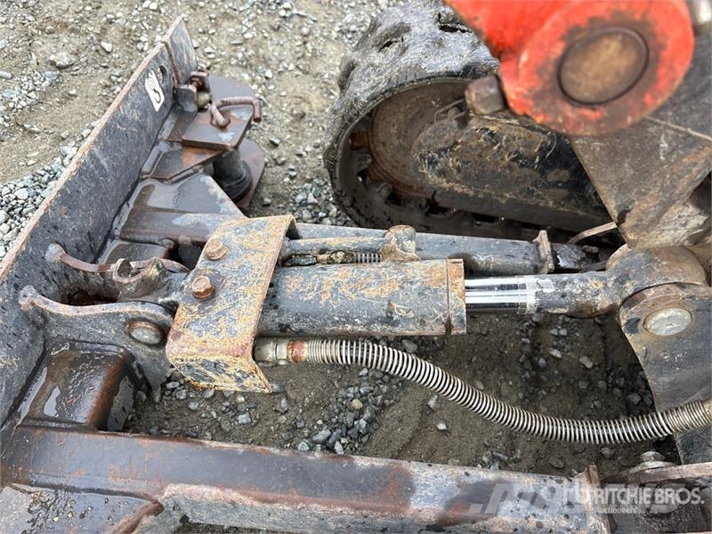 Kubota K008-3 Mini kotrók < 7t