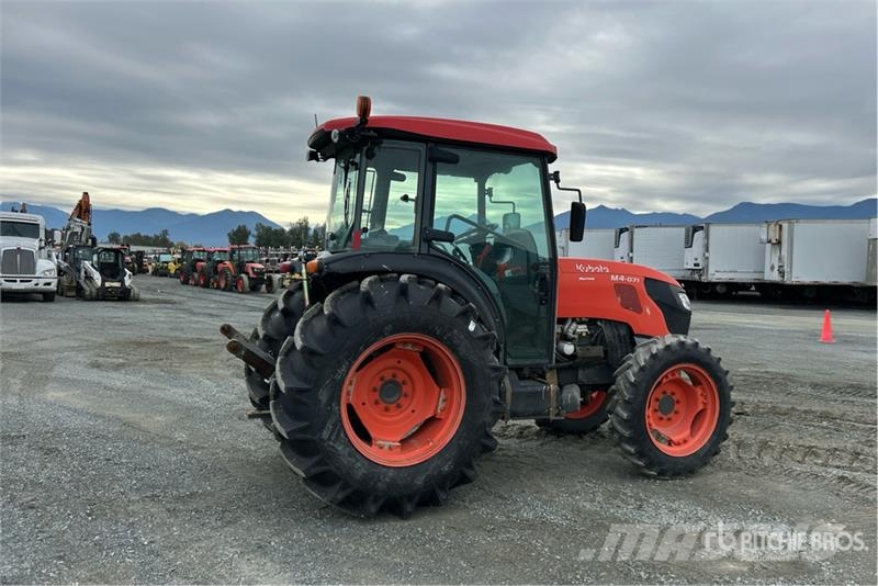Kubota M4-071 4WD Tractor Traktorji