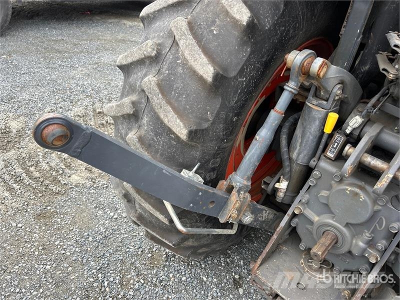 Kubota M4-071 4WD Tractor Traktoren
