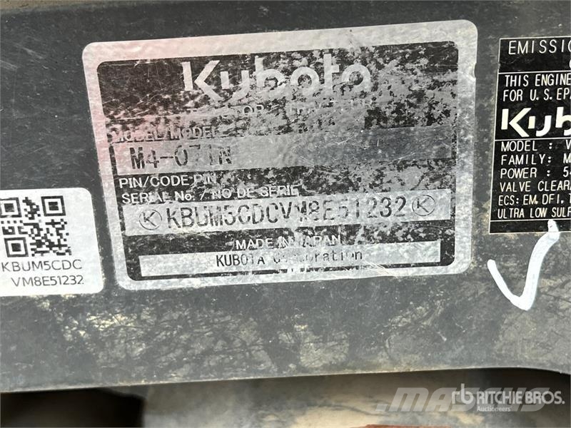 Kubota M4-071 4WD Tractor Traktorji