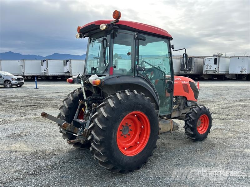 Kubota M4-071 4WD Tractor Traktorok