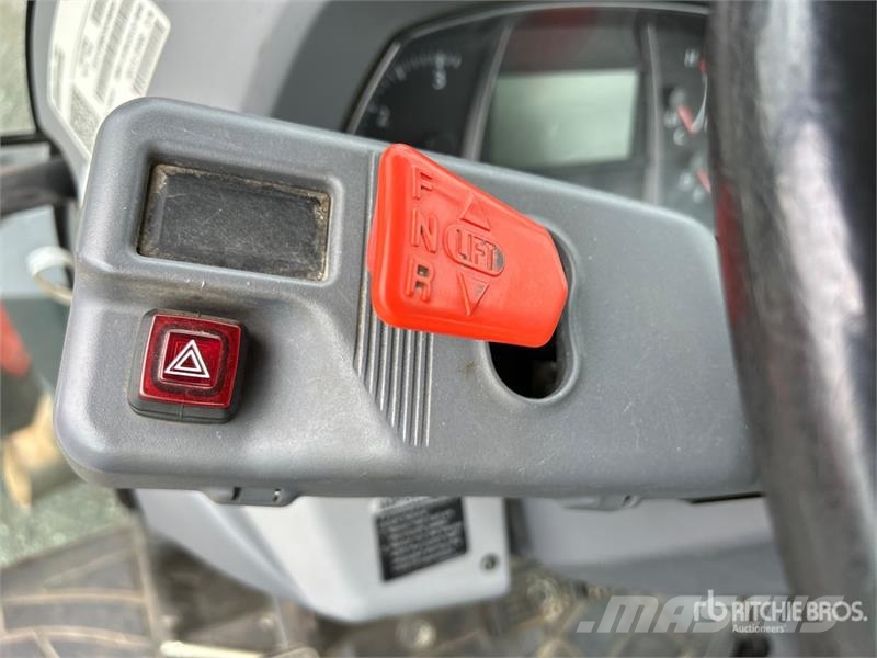 Kubota M4-071 4WD Tractor Traktorji
