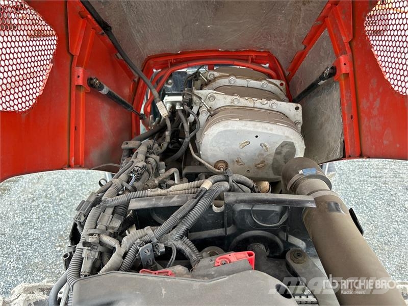 Kubota M4-071 4WD Tractor Traktorji