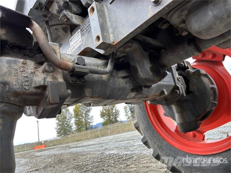 Kubota M4N-071HDCC 4WD Tractor Traktorok