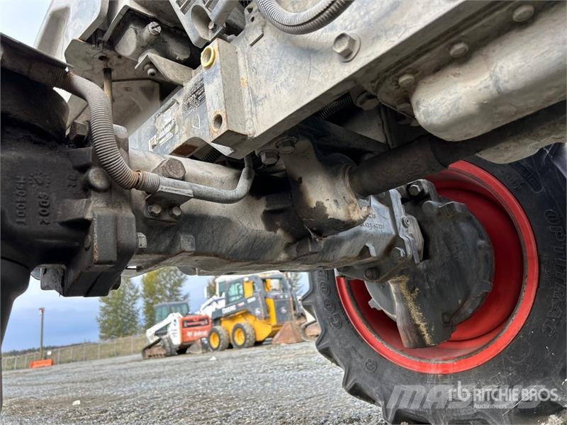 Kubota M4N-071HDCC 4WD Tractor Traktorid