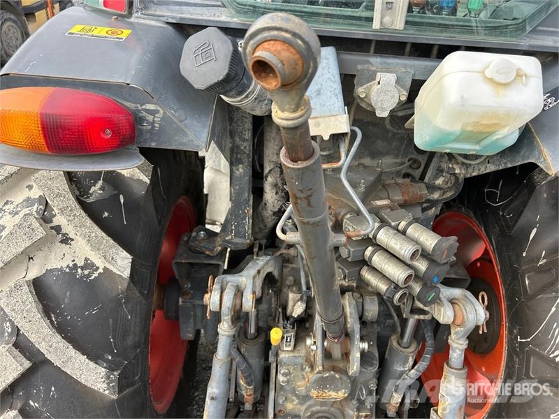 Kubota M4N-071HDCC 4WD Tractor Traktorid