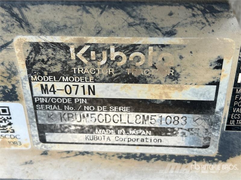 Kubota M4N-071HDCC 4WD Tractor Traktorok